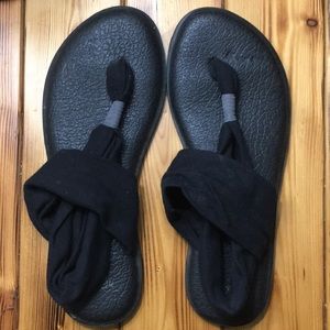 SANUK yoga sling sandal
